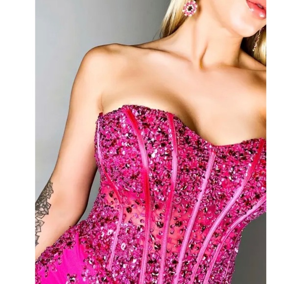 WOW Couture Fuchsia Sequin Gown - Picture 5 of 9
